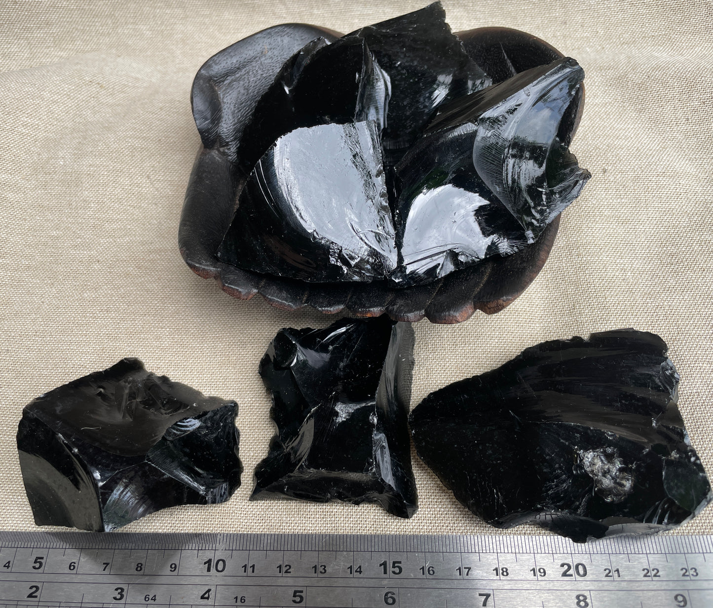 Obsidian rough