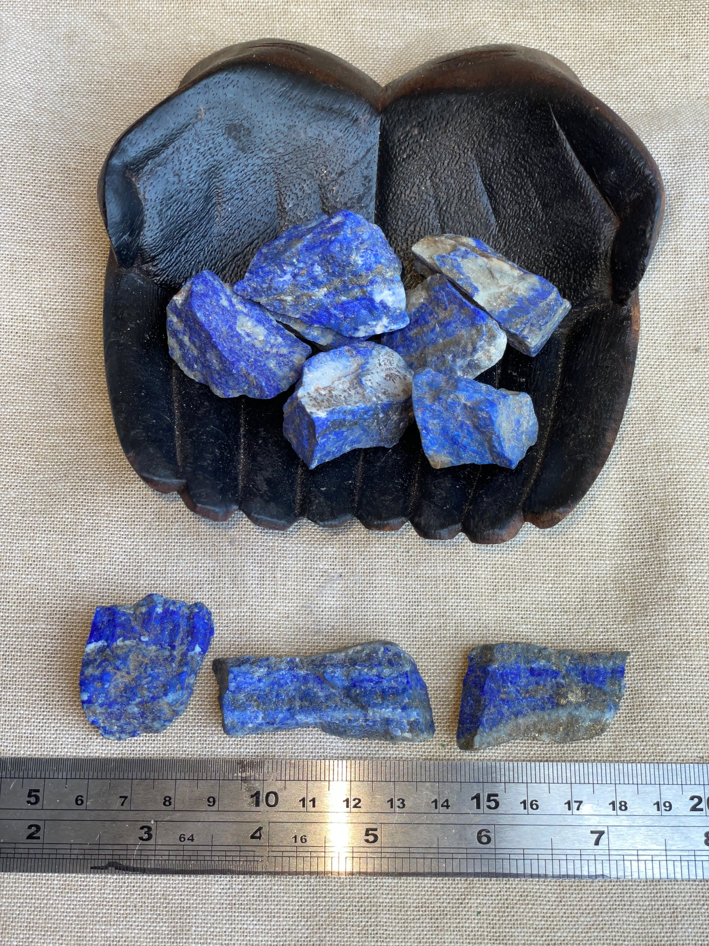 Lapis lazuli rough