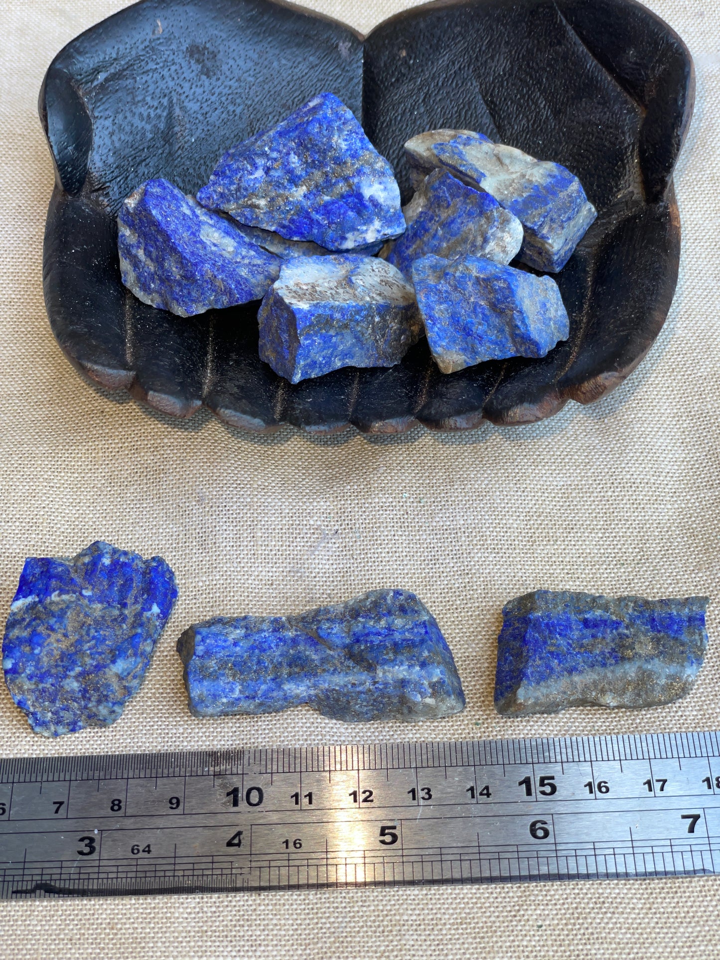 Lapis lazuli rough