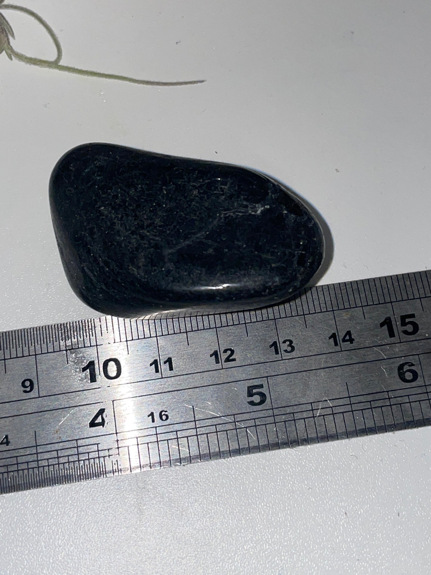 Large tourmaline tumble stone