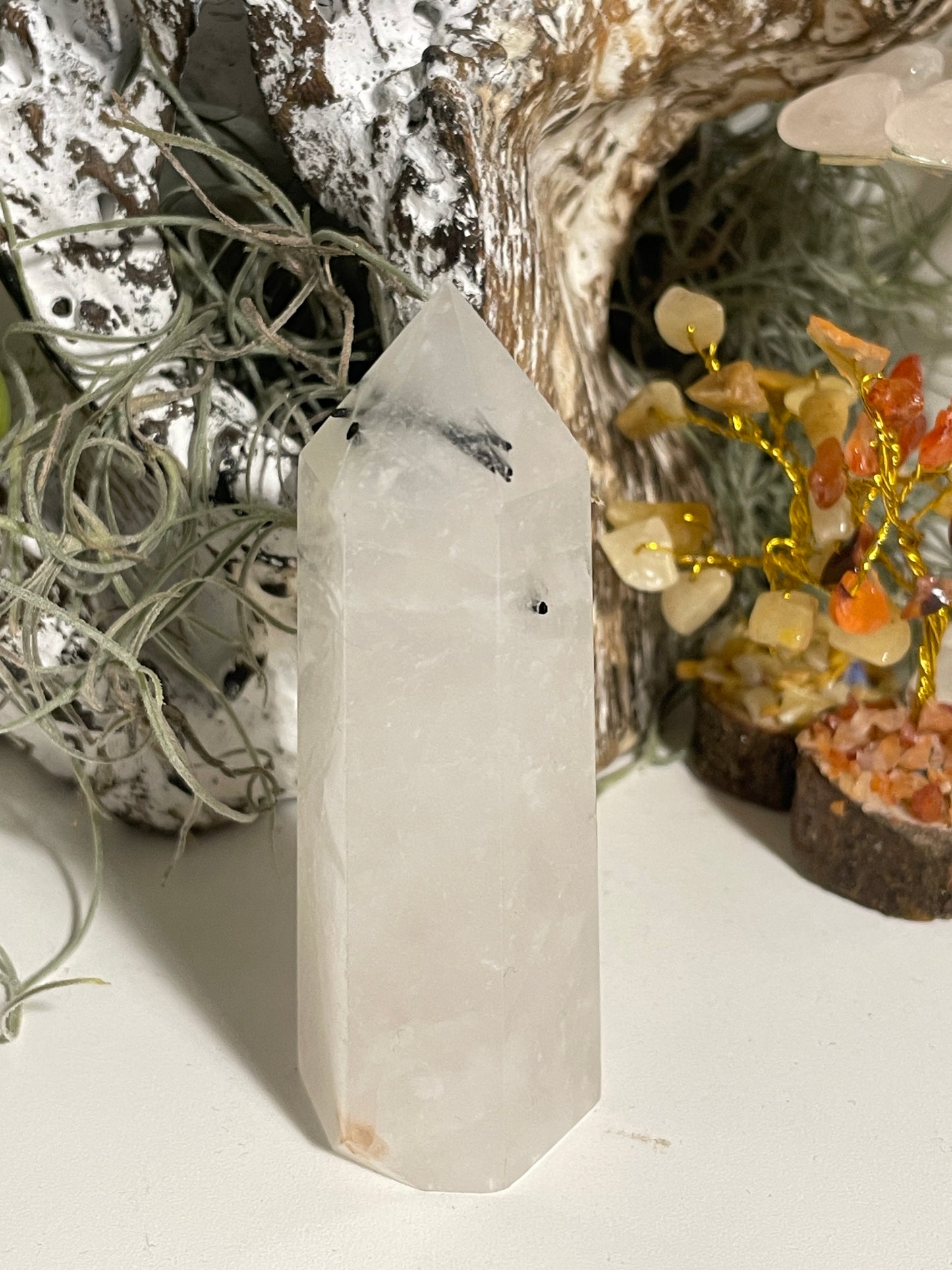 Tourmalated quartz tower