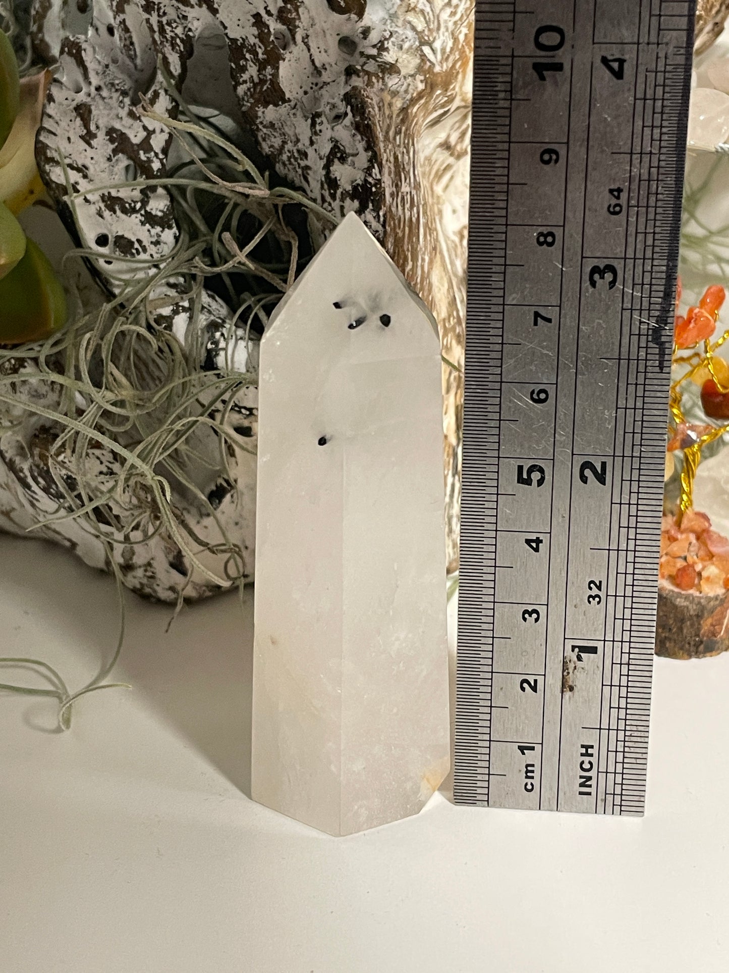Tourmalated quartz tower