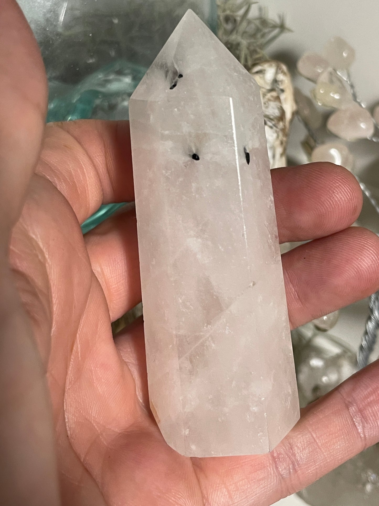 Tourmalated quartz tower
