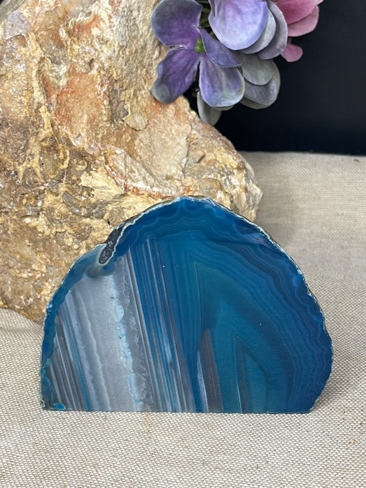 Blue dyed agate freeform
