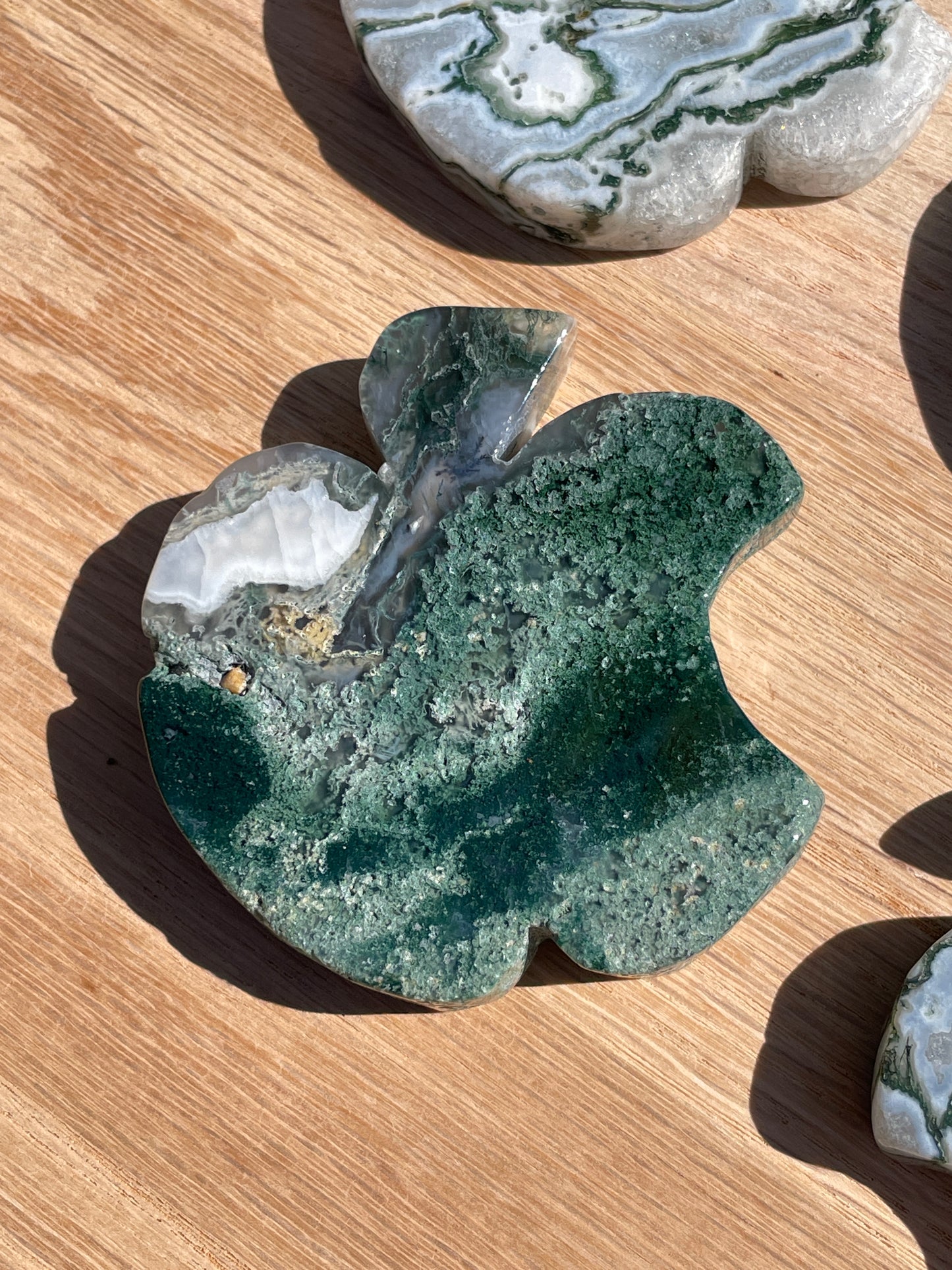 Moss agate apple