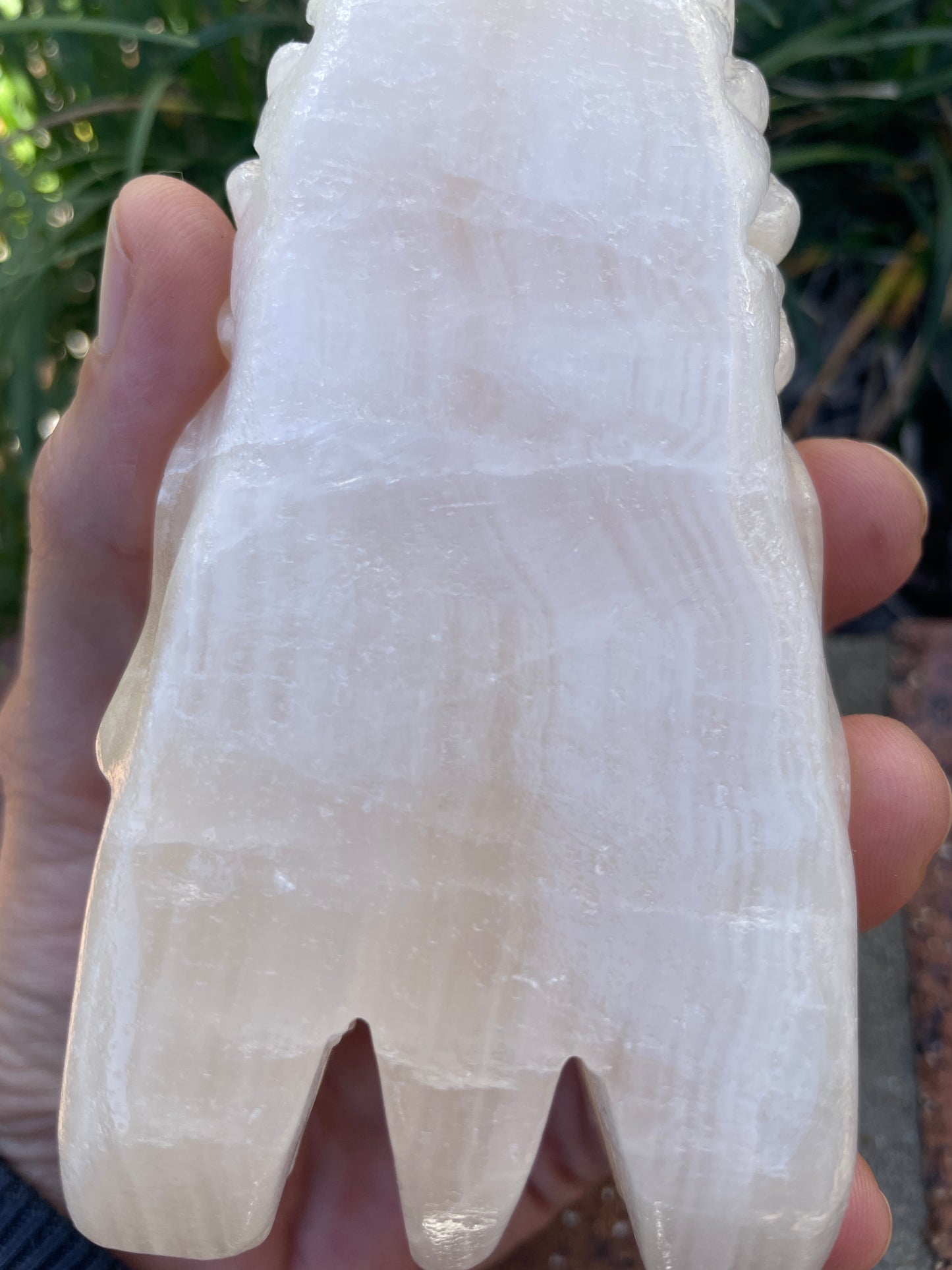 Calcite dragon head carving