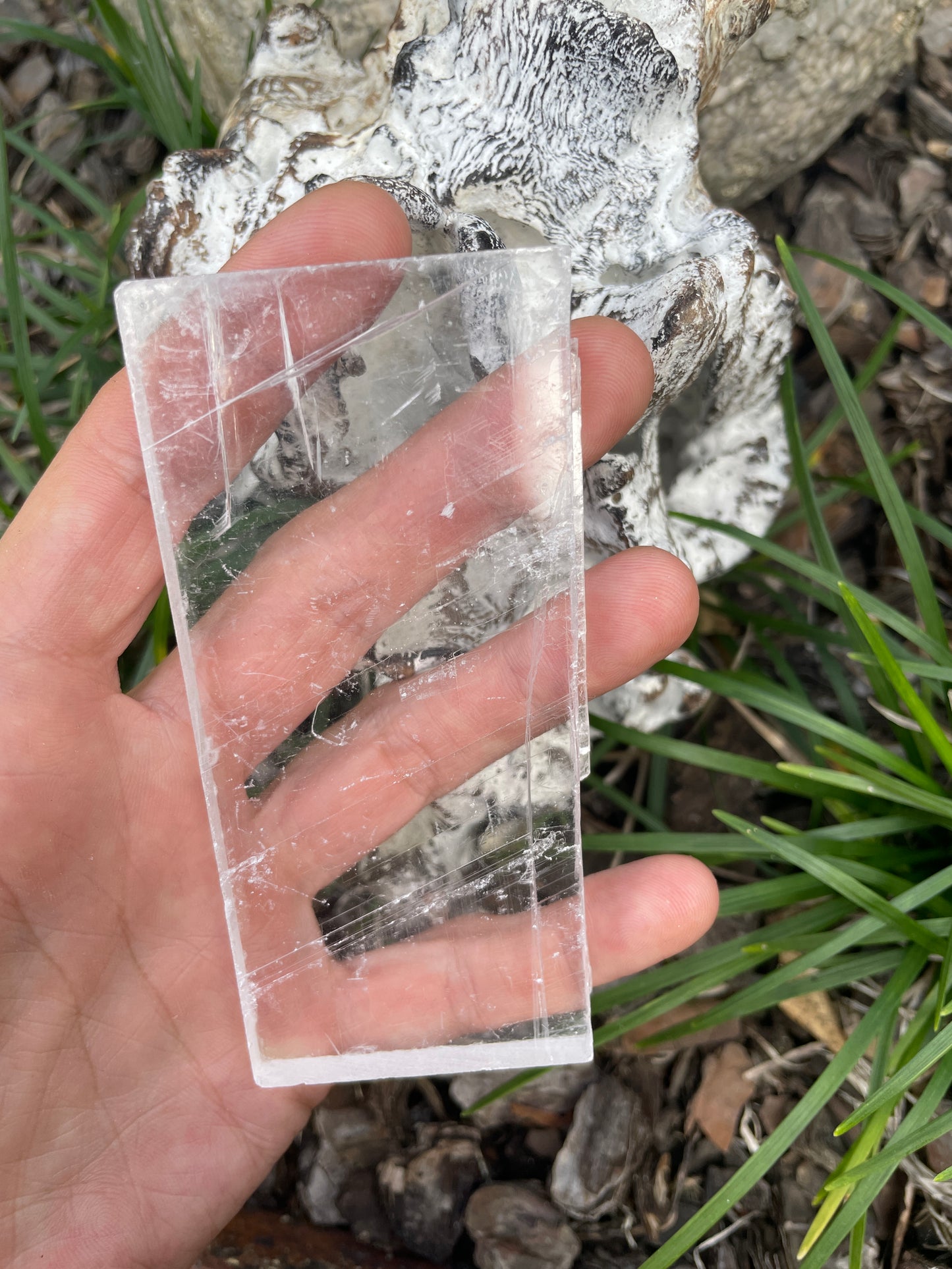Real selenite or true selenite