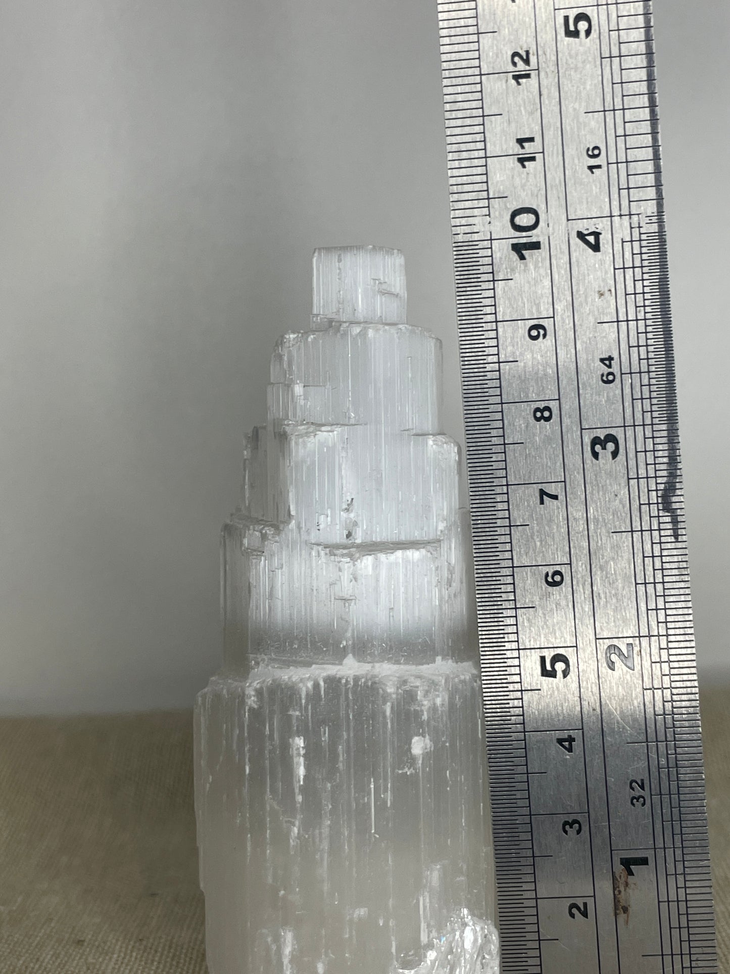 Selenite tower 10cm