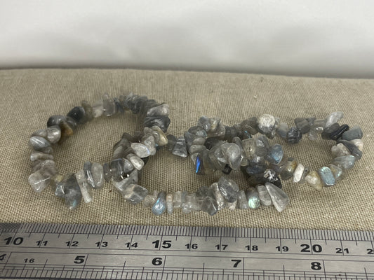 Labradorite chip bracelet