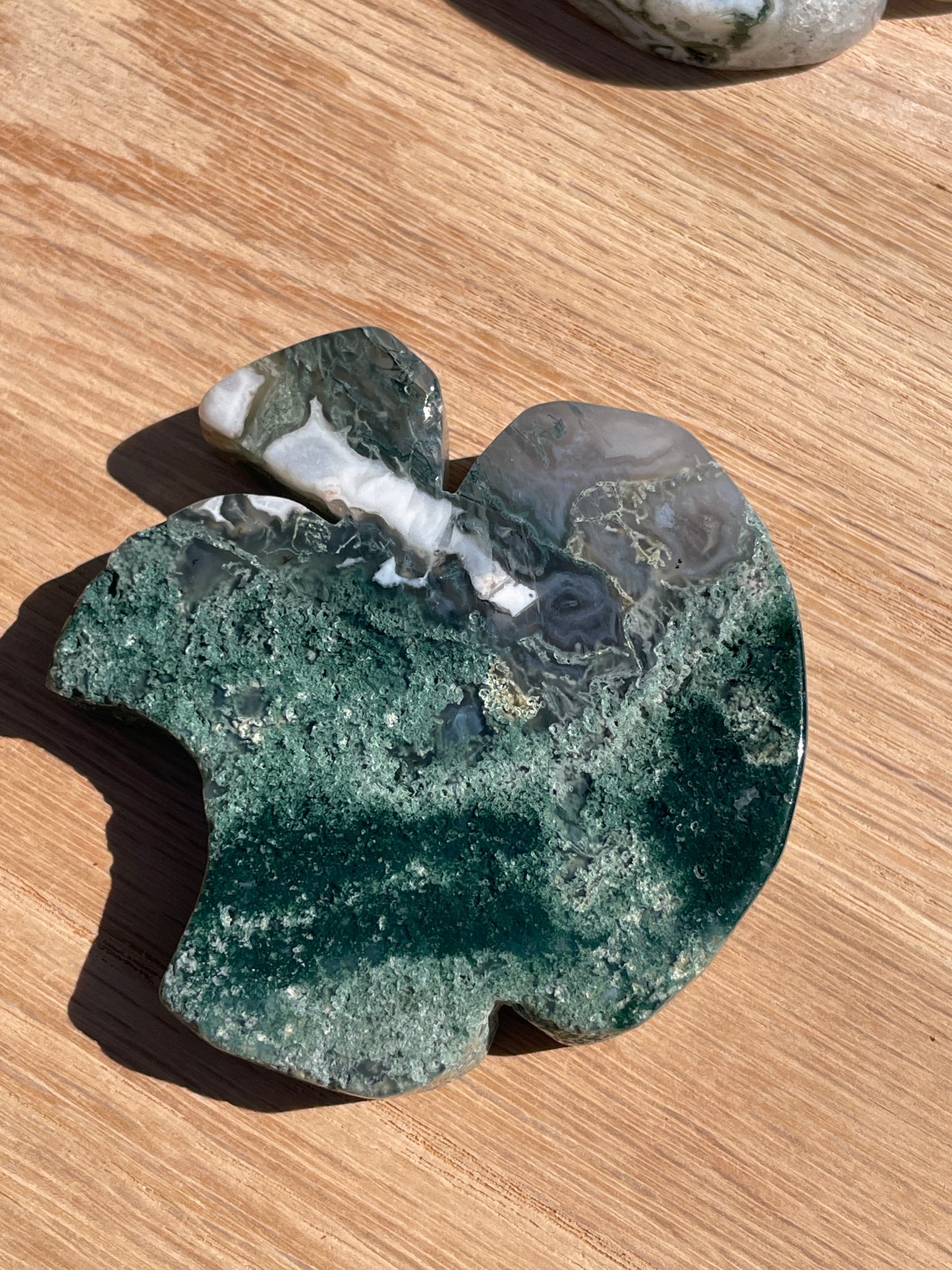 Moss agate apple