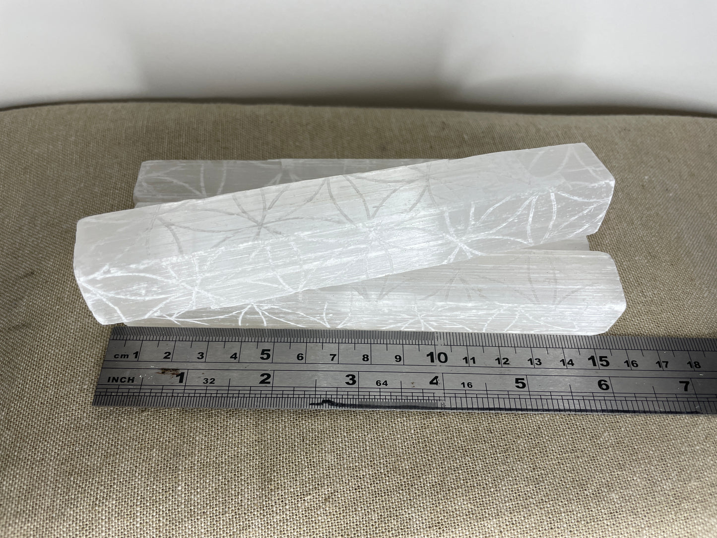 Engraved selenite rod 15cm