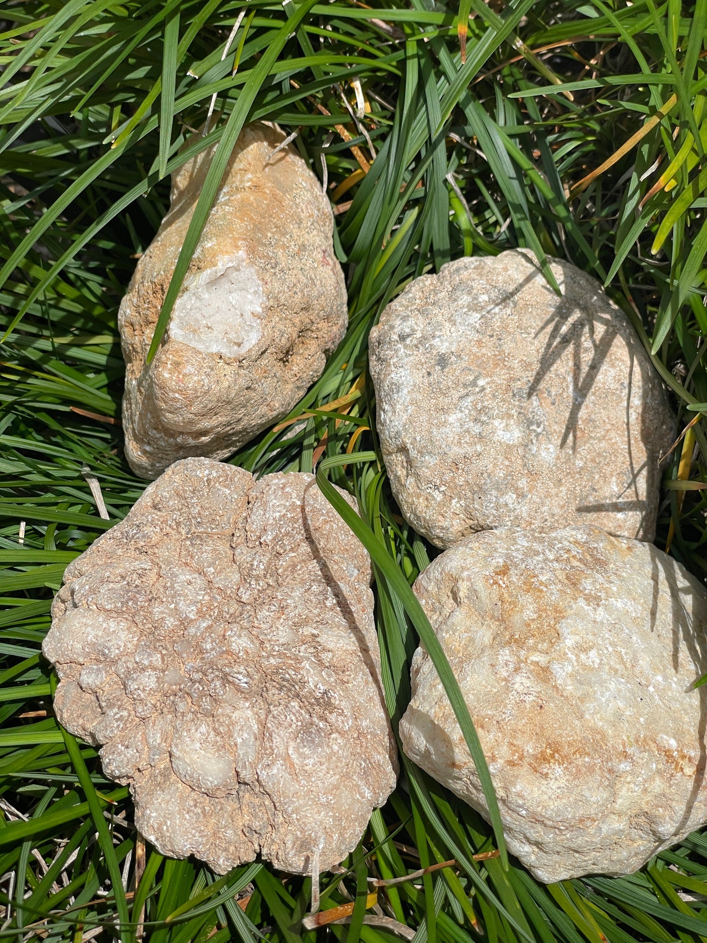 Crack your own geodes (quartz)