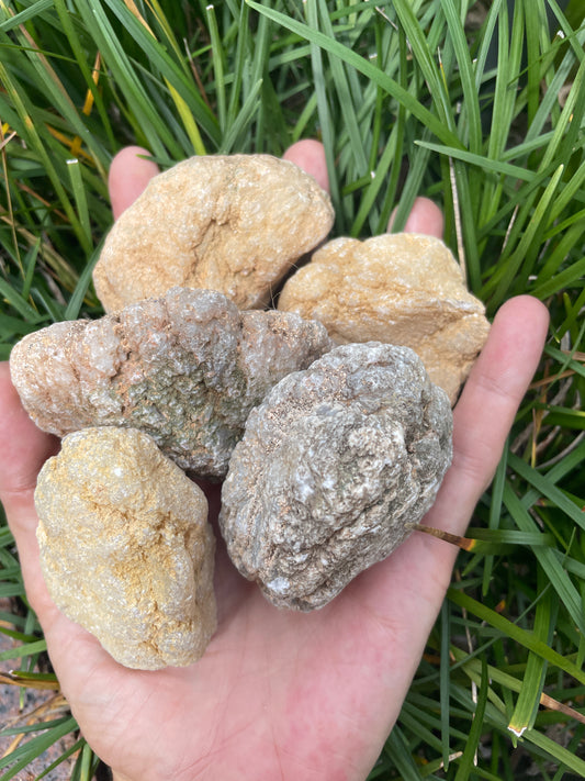 Crack your own quartz geode