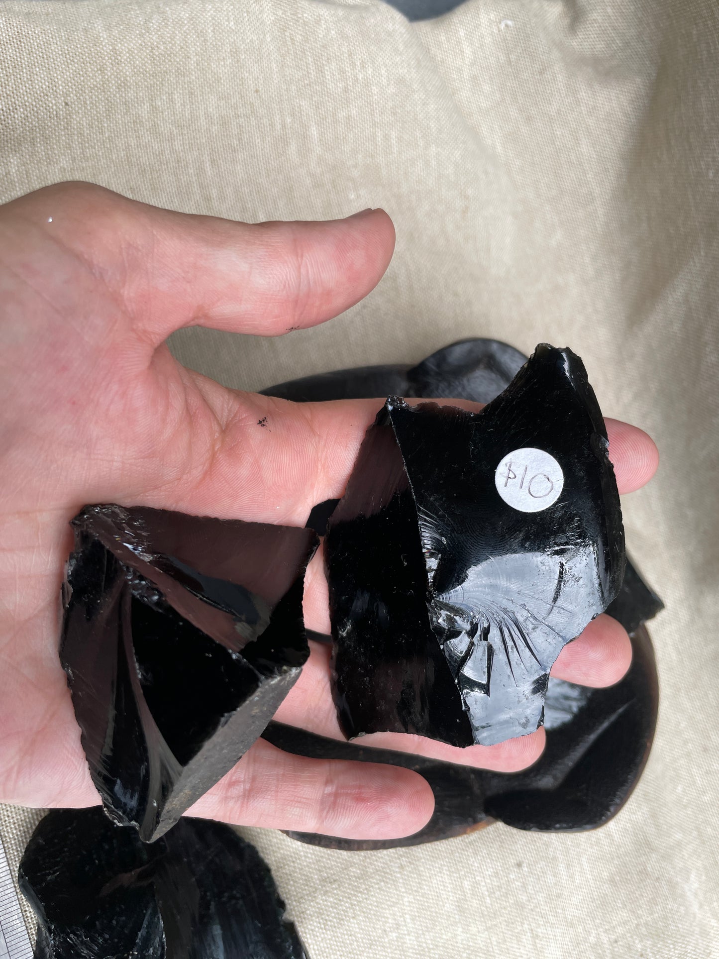 Obsidian rough