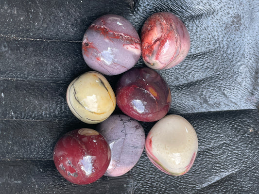 Mookaite tumbled