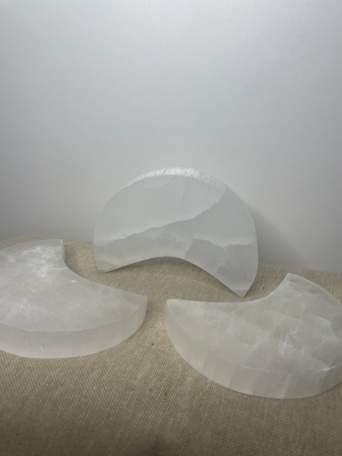 Selenite moon plate