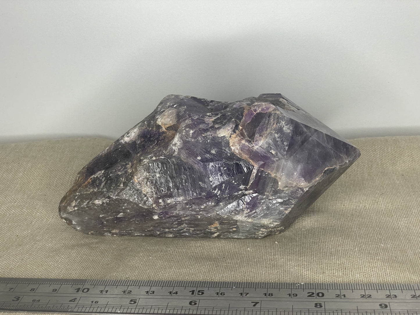 Amethyst polished point