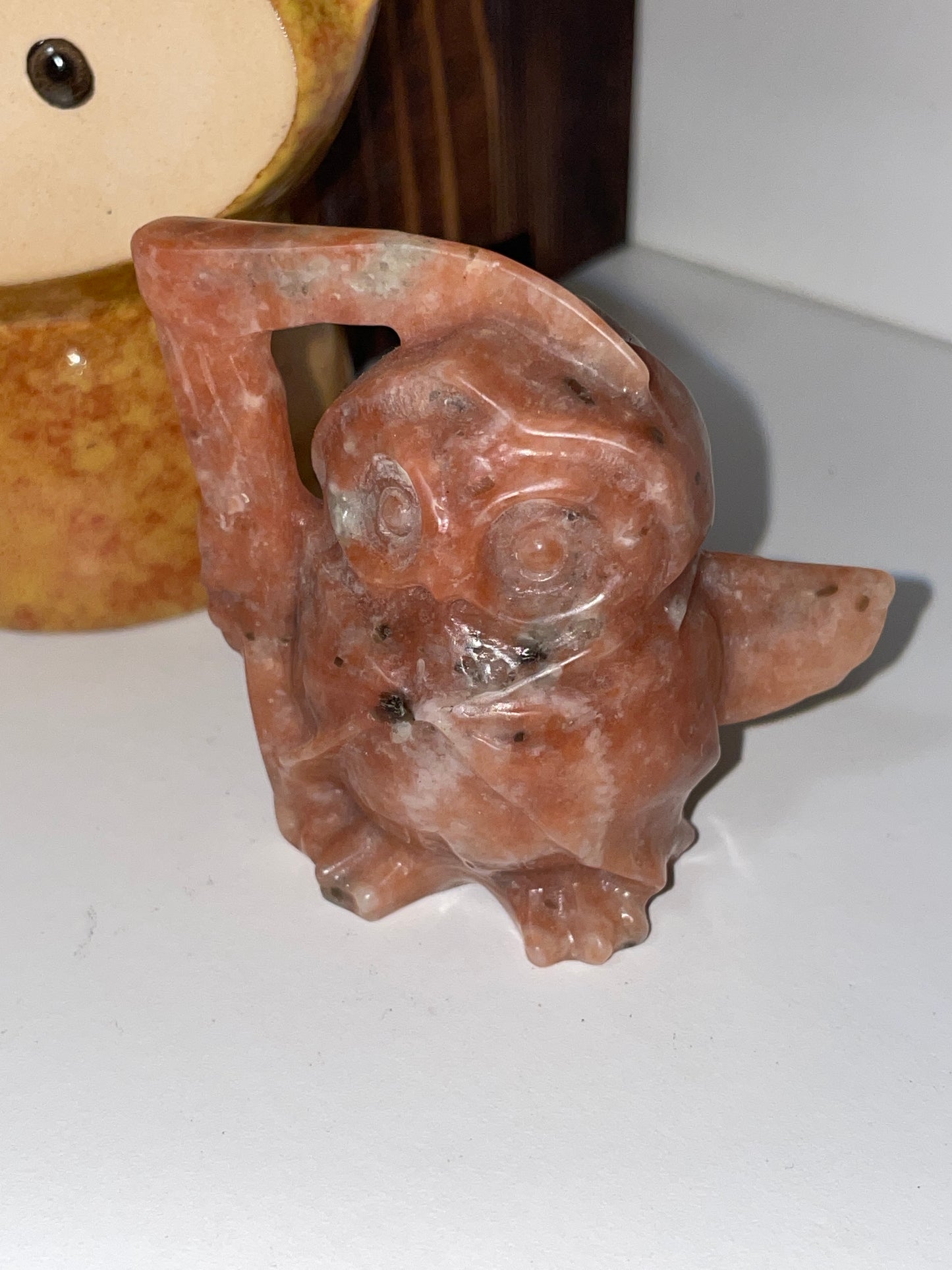 Jasper owl carving