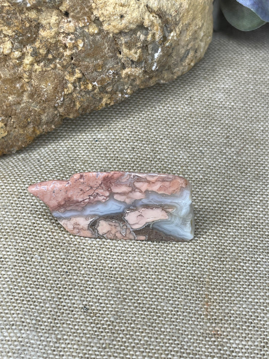 Small pink agate Freeform