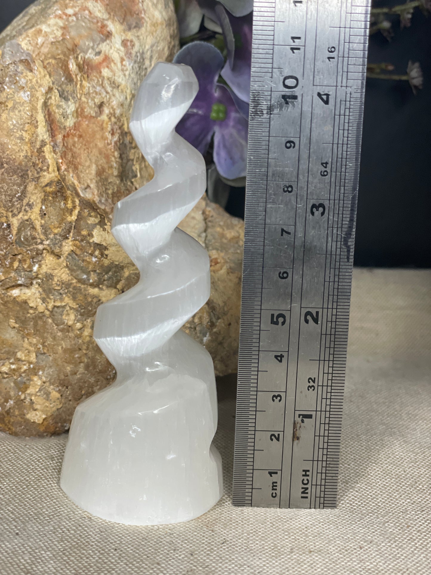 Selenite spiral blunt end satin spar