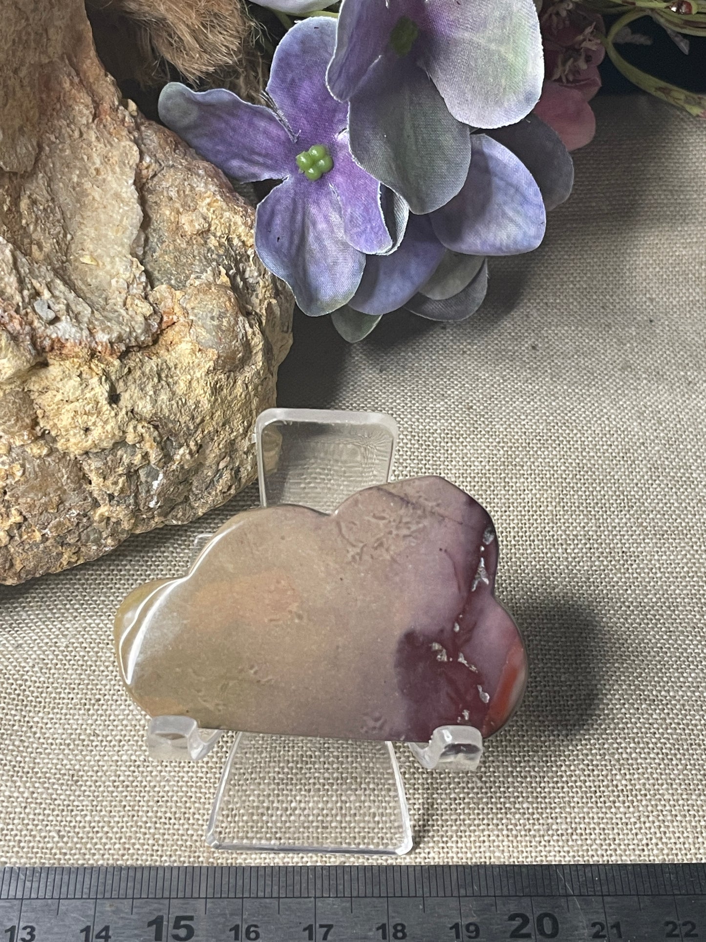 Mookaite cloud carving