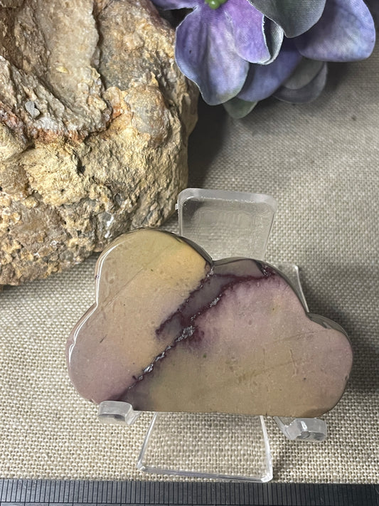 Mookaite cloud carving