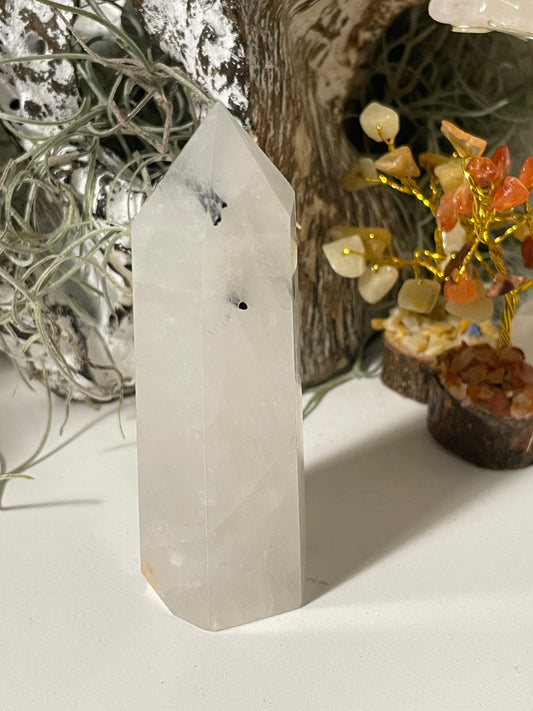 Tourmalated quartz tower