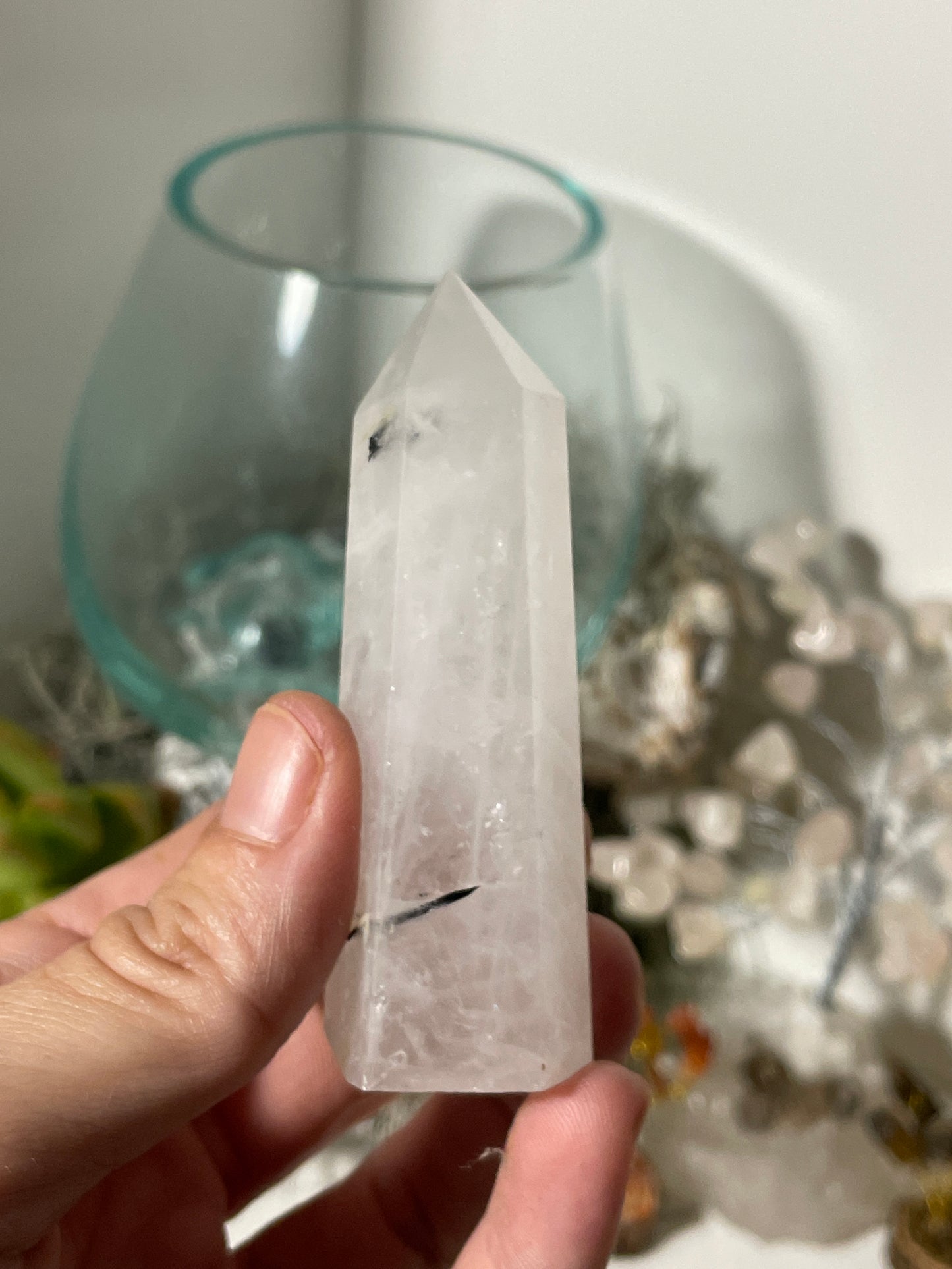 Tourmalated quartz tower