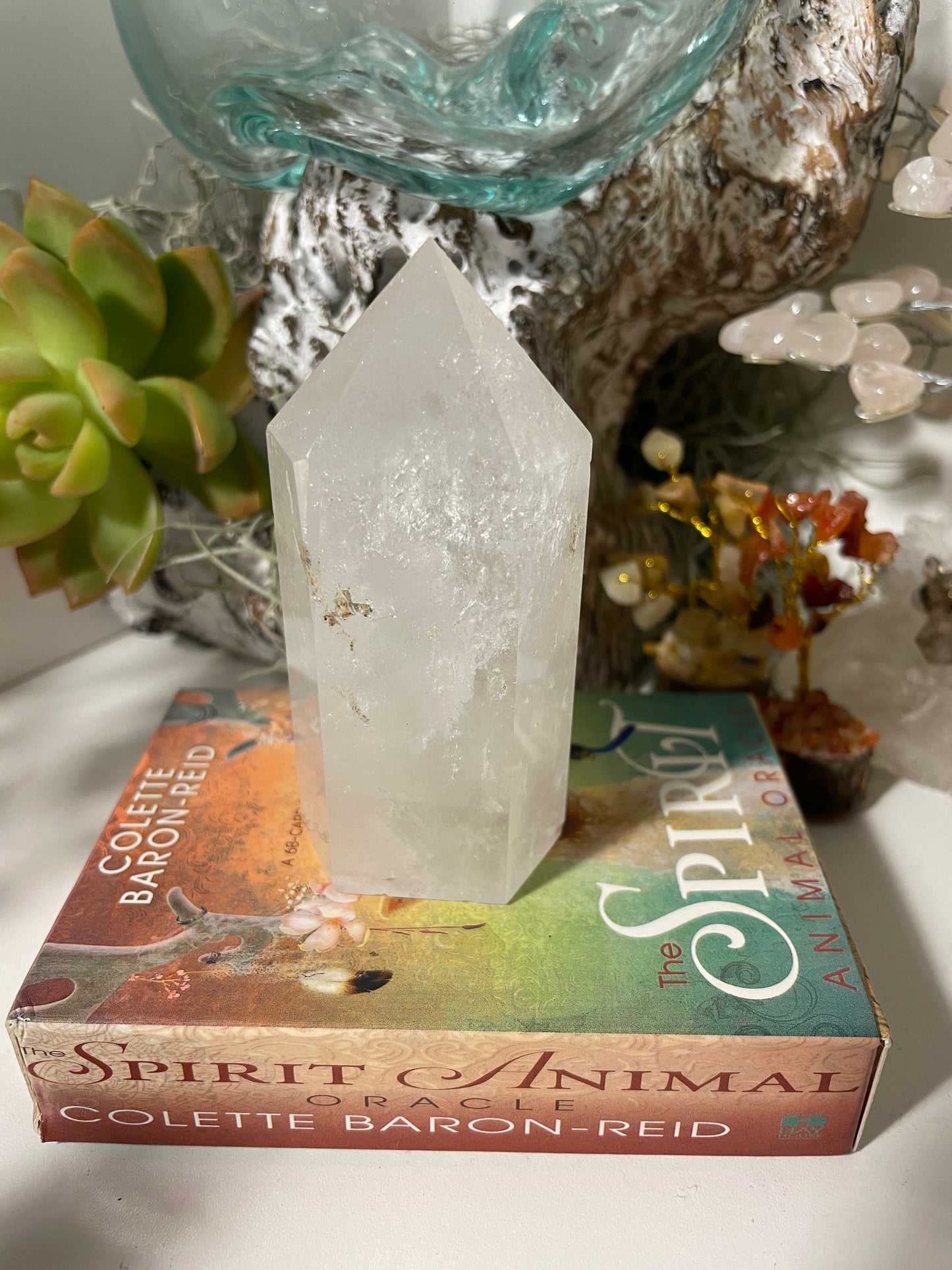Clear quartz tower / point