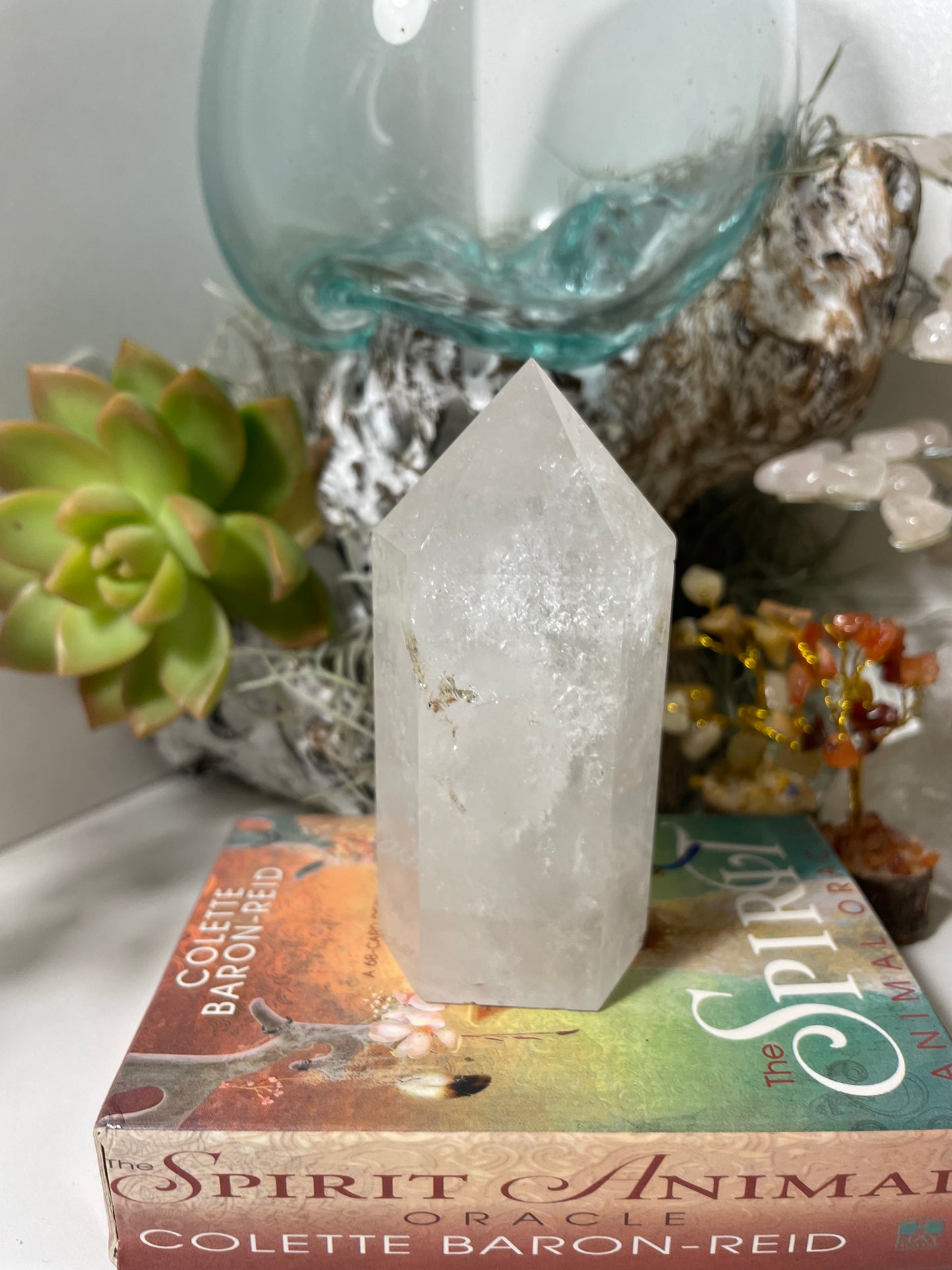 Clear quartz tower / point