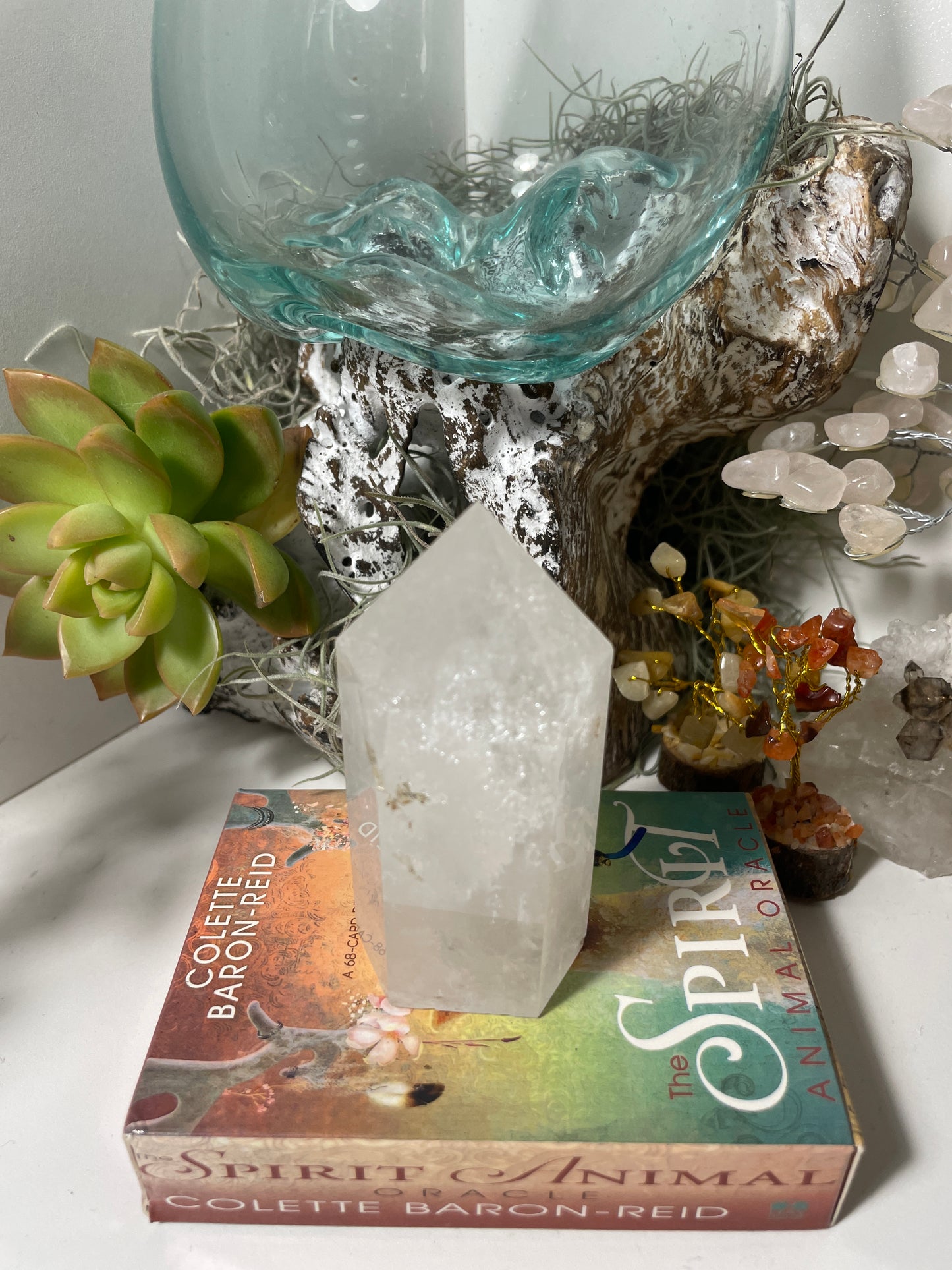 Clear quartz tower / point