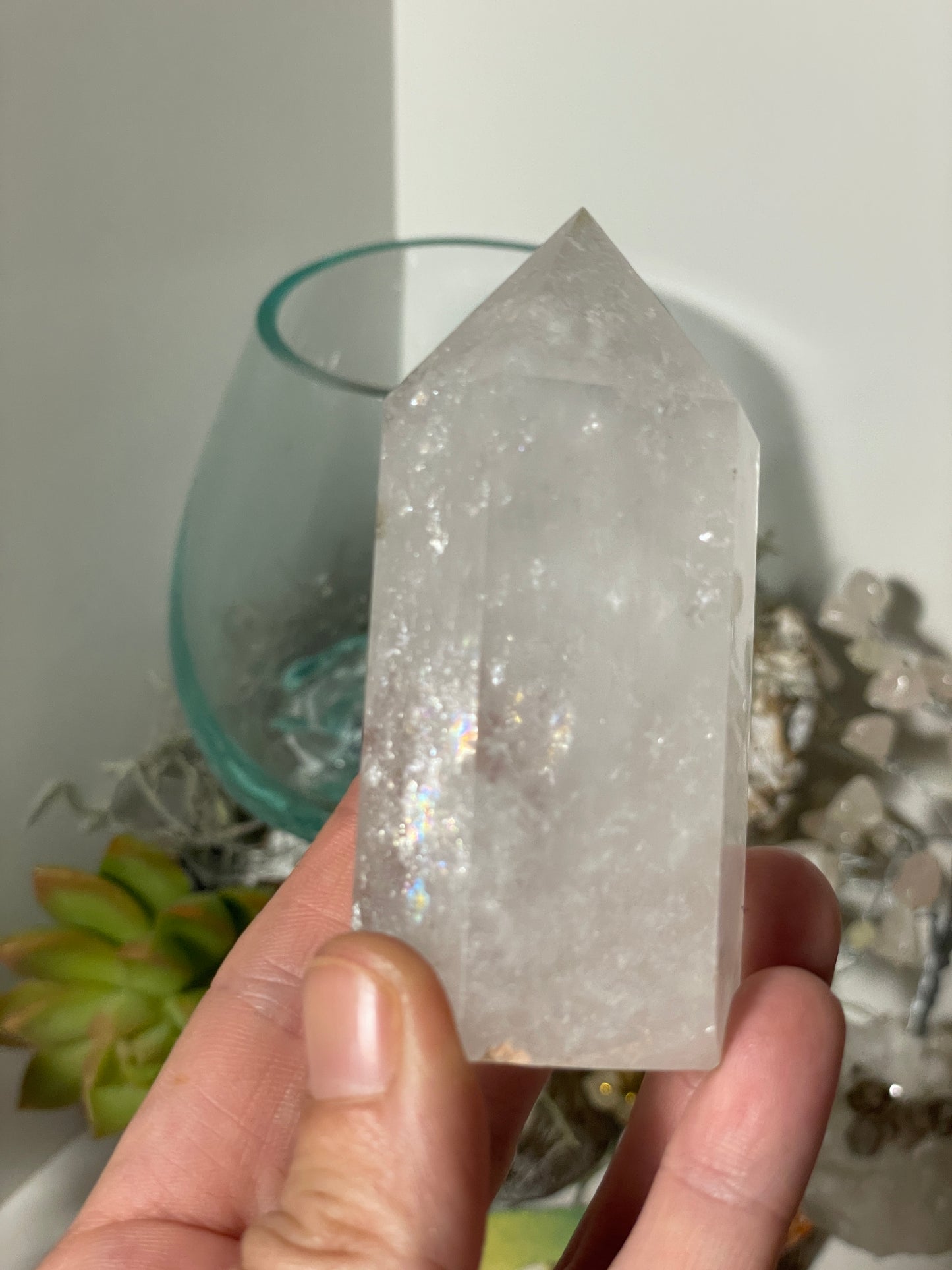 Clear quartz tower / point