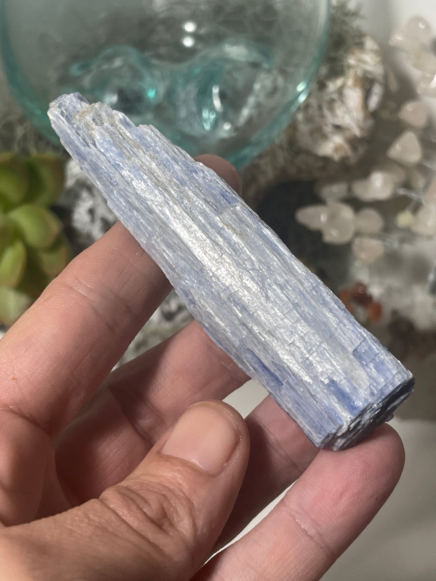 Blue kyanite