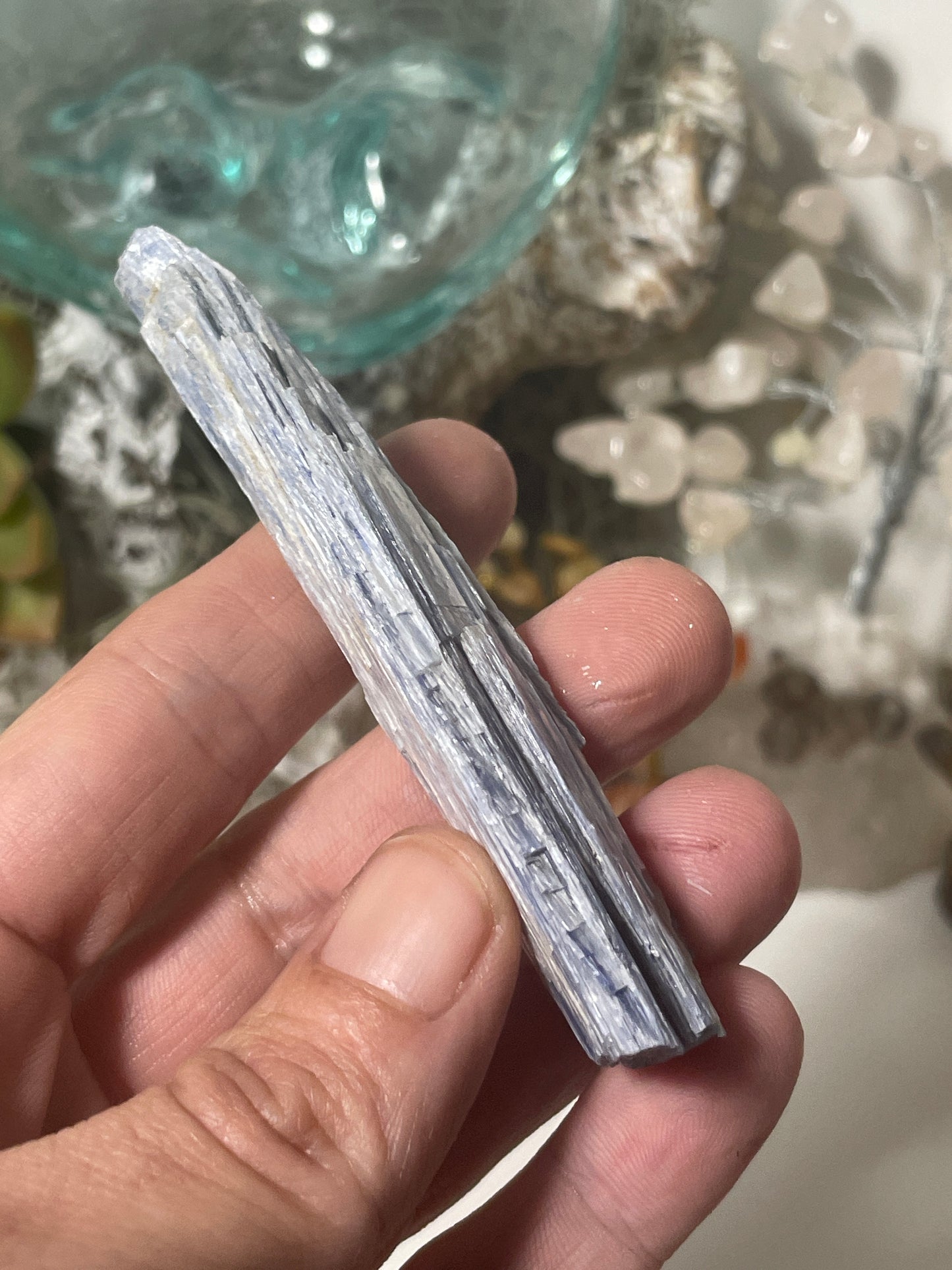Blue kyanite